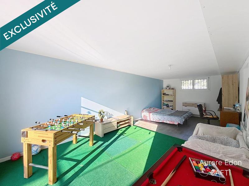 Maison - 157 m² - 11 pièces