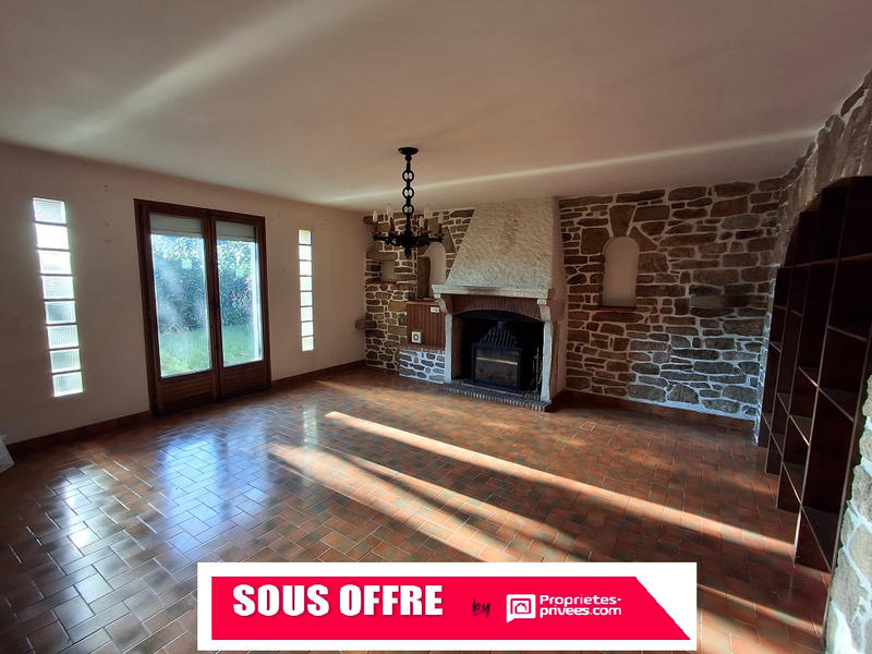 Maison - 130 m² - 9 pièces