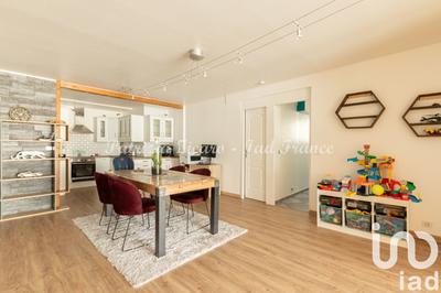 Appartement - 91 m² - 4 pièces
