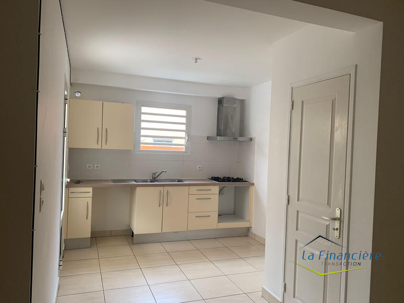 Maison - 76 m² - 4 pièces