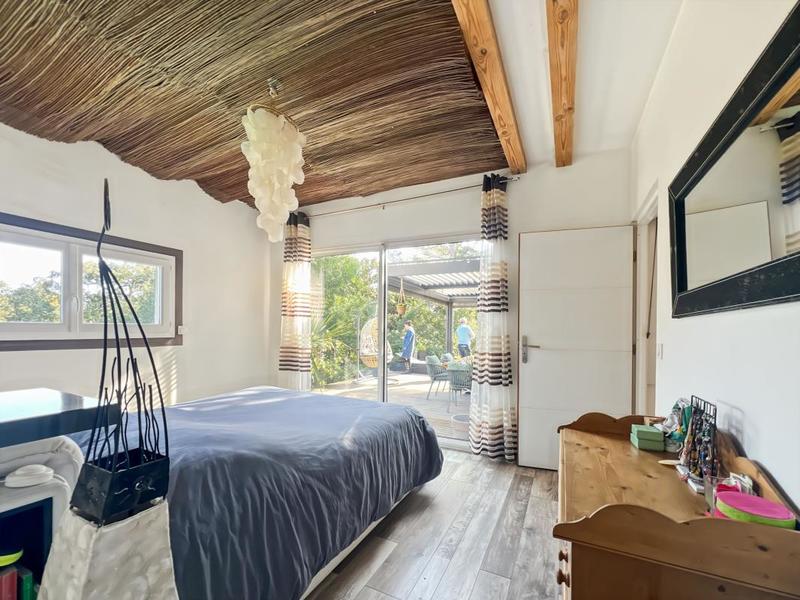 Villa - 190 m² - 7 pièces