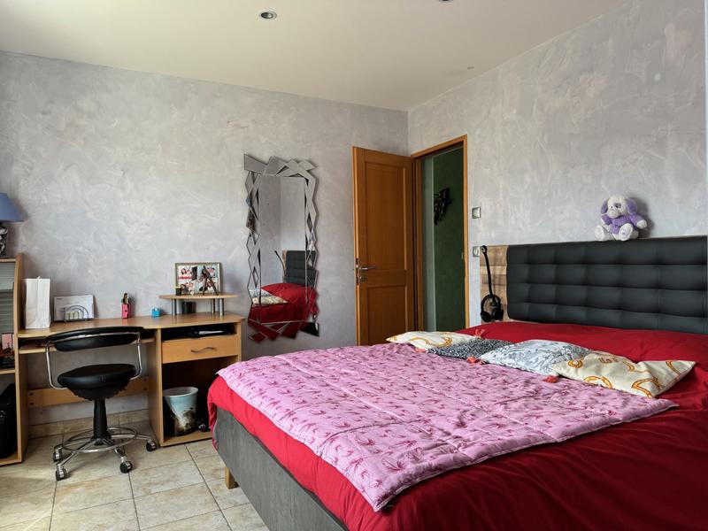 Maison traditionnelle - 191 m² - 7 pièces