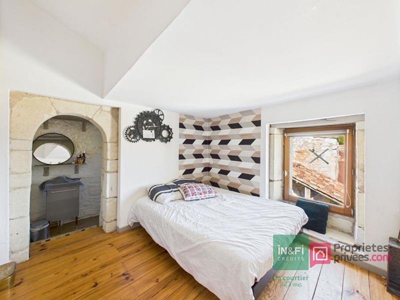 Maison - 294 m² - 10 pièces