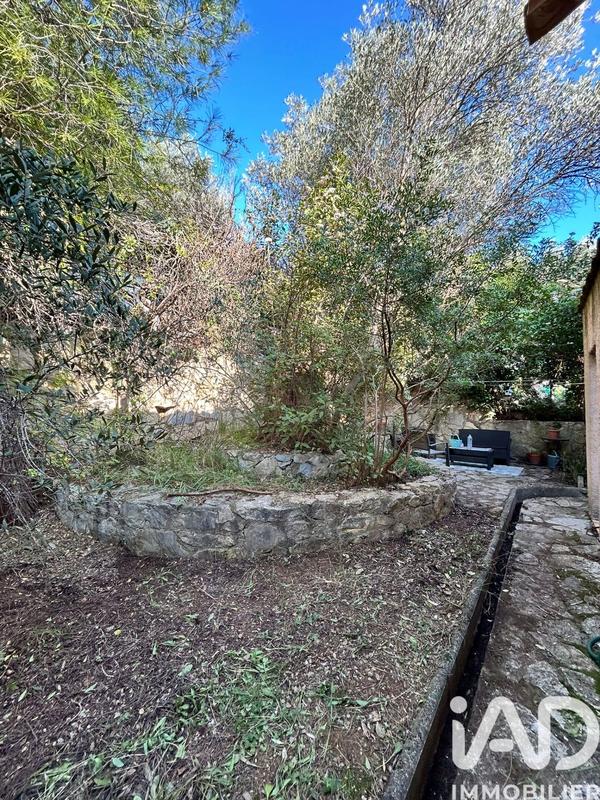 Maison - 185 m² - 5 pièces