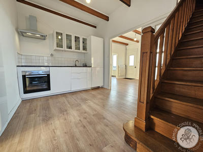 Maison - 93 m² - 6 pièces