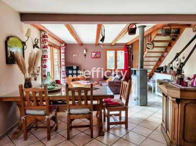 Villa - 140 m² - 6 pièces