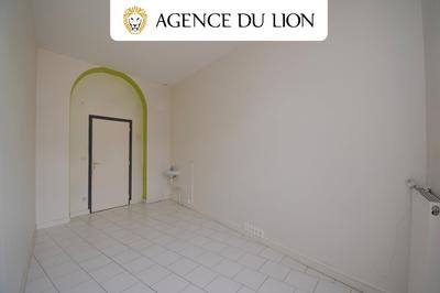 Bureau - 75 m² - 4 pièces