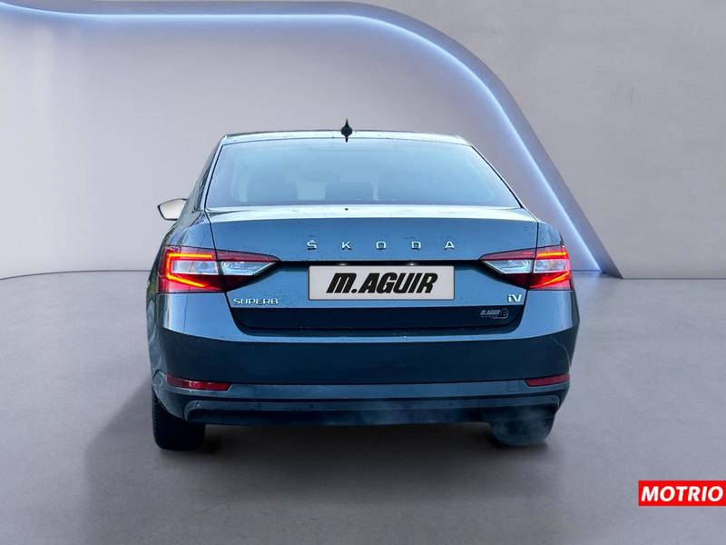 Skoda Superb III (2) 1.4 Tsi Phev 218 8cv Business Dsg6
