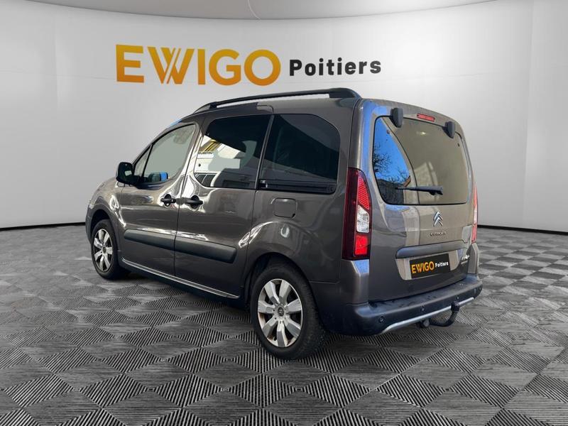 Citroën Berlingo Combi 1.2 Puretech 110 Shine Distribution Faite