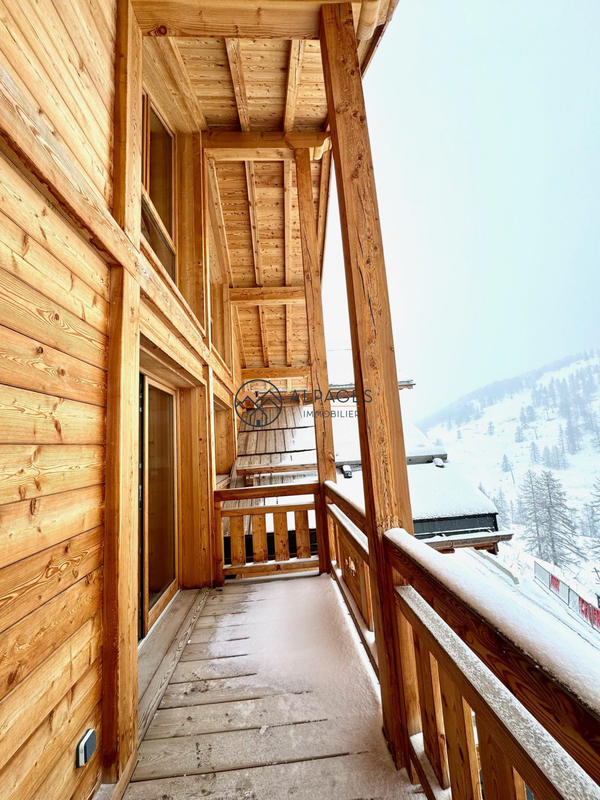 Châlet - 257 m² - 10 pièces