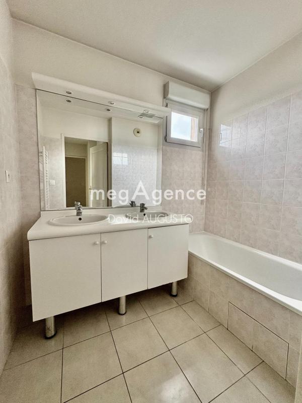 Appartement - 76 m² - 4 pièces