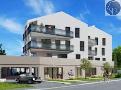 Appartement - 85 m² - 4 pièces