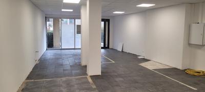 Local commercial - 75 m² - 2 pièces