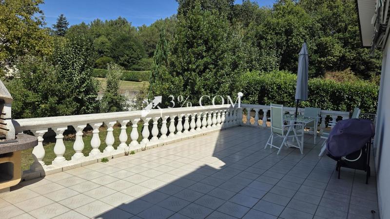 Maison - 133 m² - 7 pièces