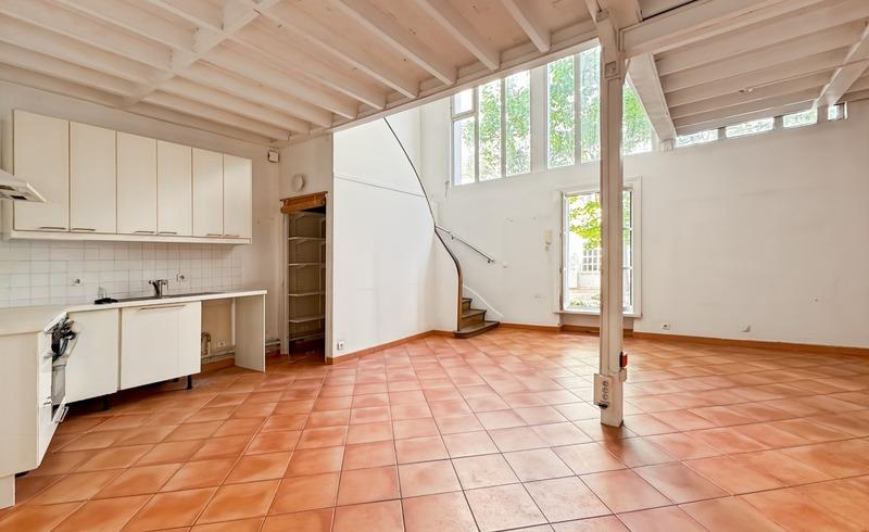 Appartement - 90 m² - 3 pièces