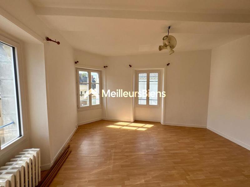 Immeuble - 160 m² - 6 pièces
