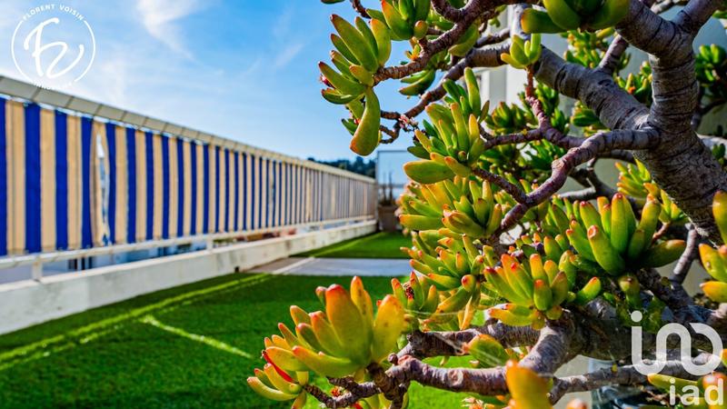 Appartement - 90 m² - 4 pièces