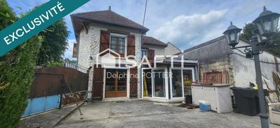 Maison - 95 m² - 5 pièces