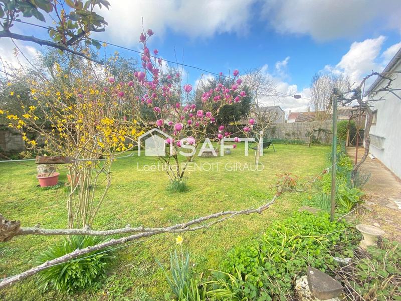 Maison - 280 m² - 10 pièces