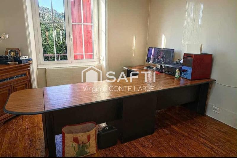 Maison - 400 m² - 10 pièces