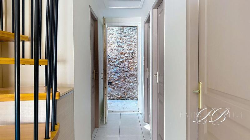 Appartement - 72 m² - 4 pièces