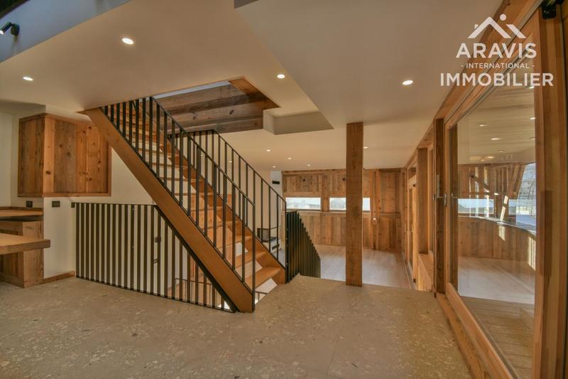 Appartement - 198 m² - 6 pièces