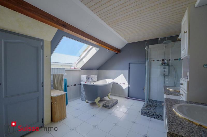 Maison - 150 m² - 5 pièces