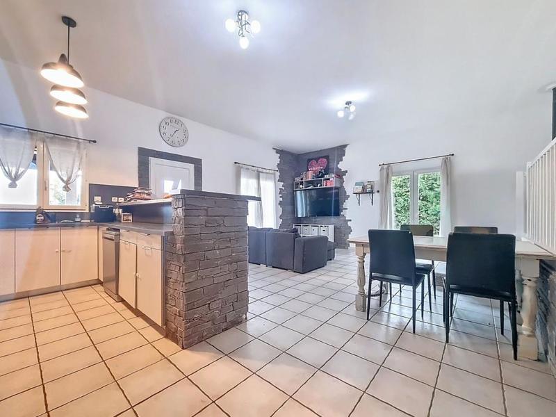 Villa - 106 m² - 5 pièces