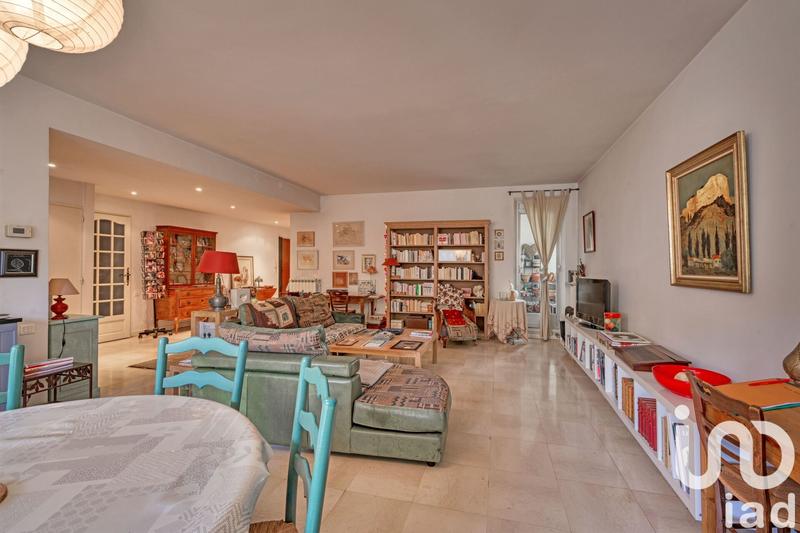 Appartement - 105 m² - 3 pièces