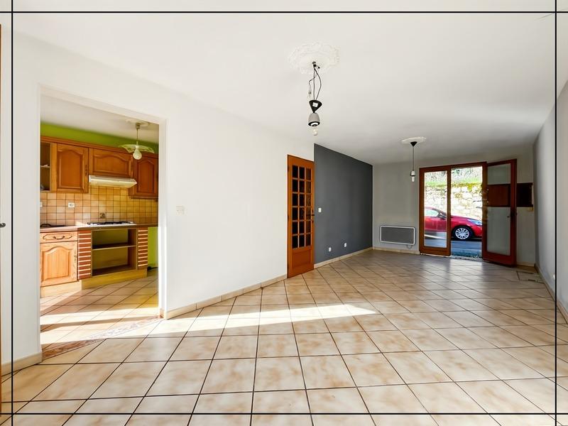 Maison - 70 m² - 5 pièces