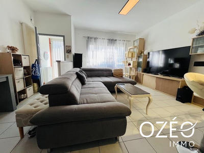 Maison traditionnelle - 105 m² - 4 pièces