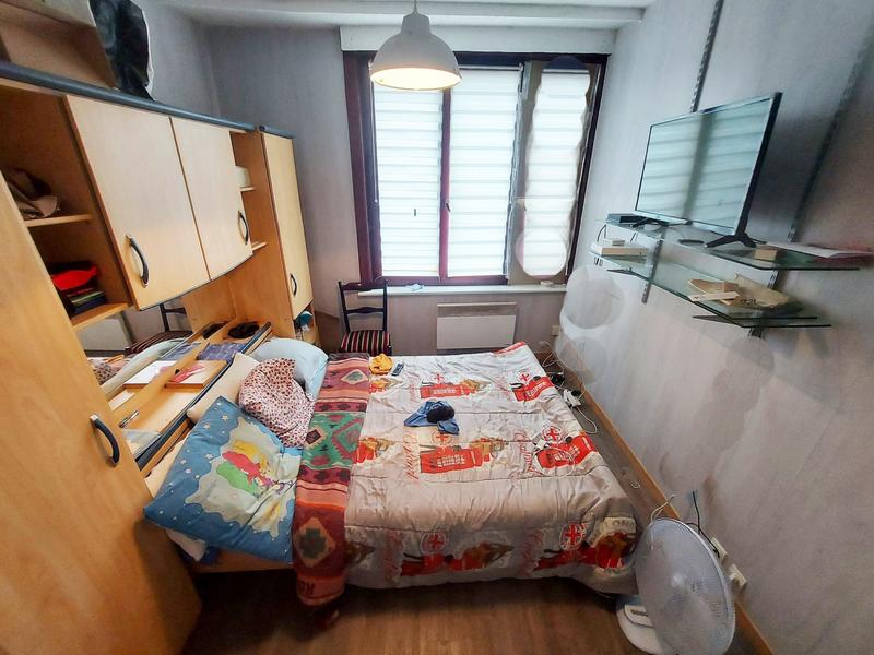 Maison traditionnelle - 145 m² - 9 pièces