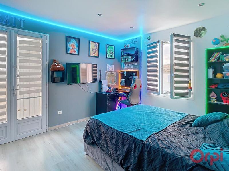 Maison - 192 m² - 4 pièces