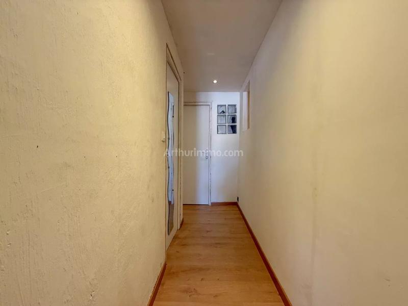Appartement - 85 m² - 4 pièces