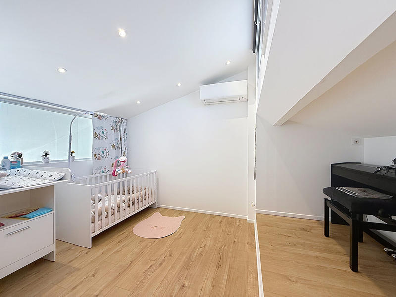 Appartement - 120 m² - 4 pièces