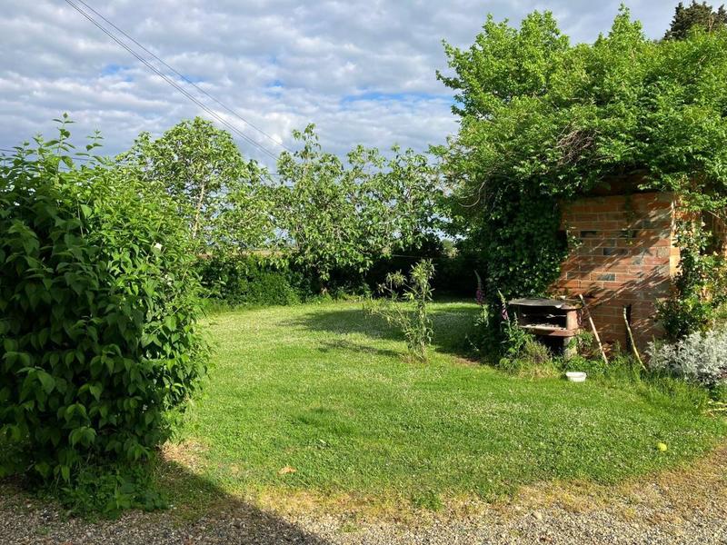 Maison - 300 m² - 9 pièces