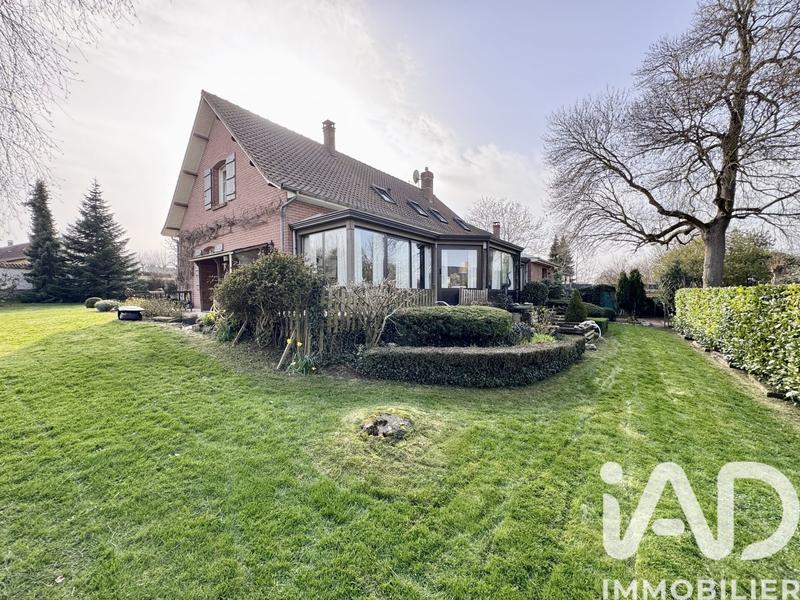 Maison - 293 m² - 10 pièces