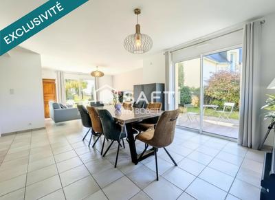 Maison - 139 m² - 6 pièces