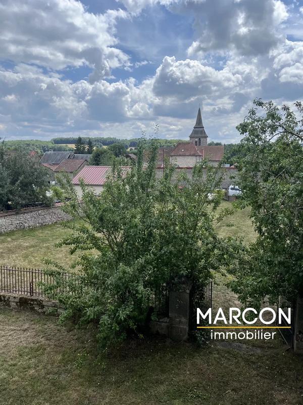 Maison - 195 m² - 8 pièces