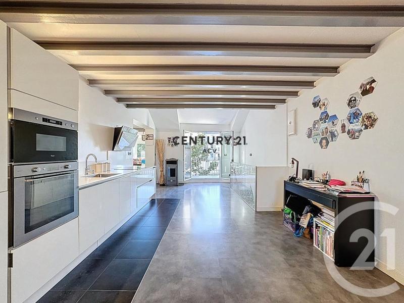 Duplex - 84 m² - 4 pièces