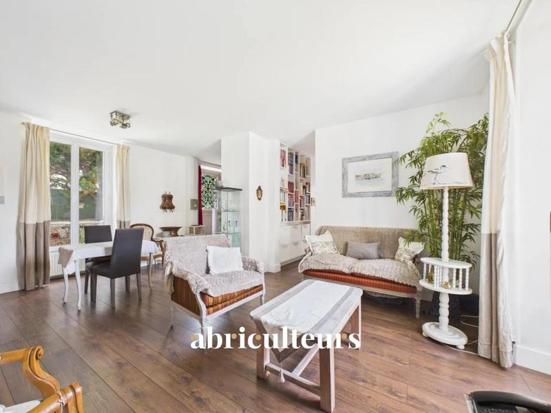 Appartement ancien - 53 m² - 3 pièces