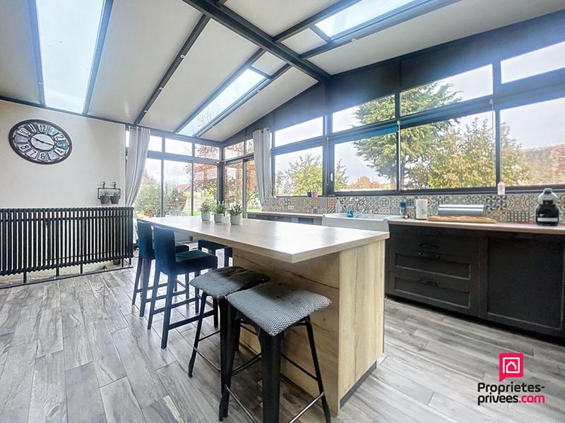 Maison - 185 m² - 7 pièces