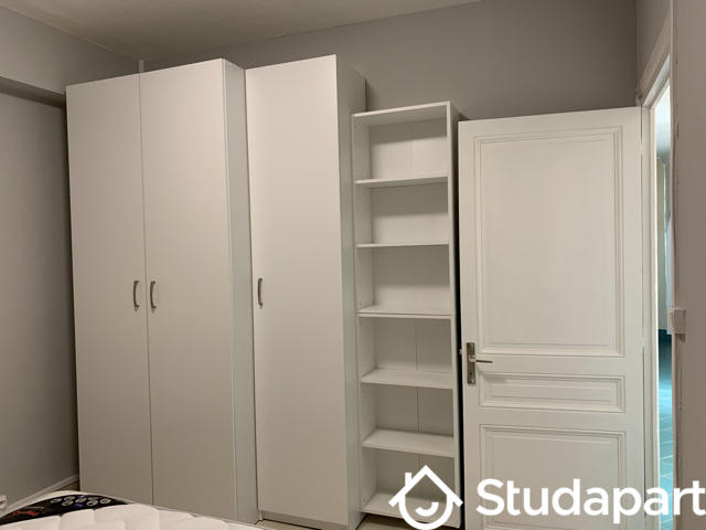 Appartement - 80 m² - 3 pièces