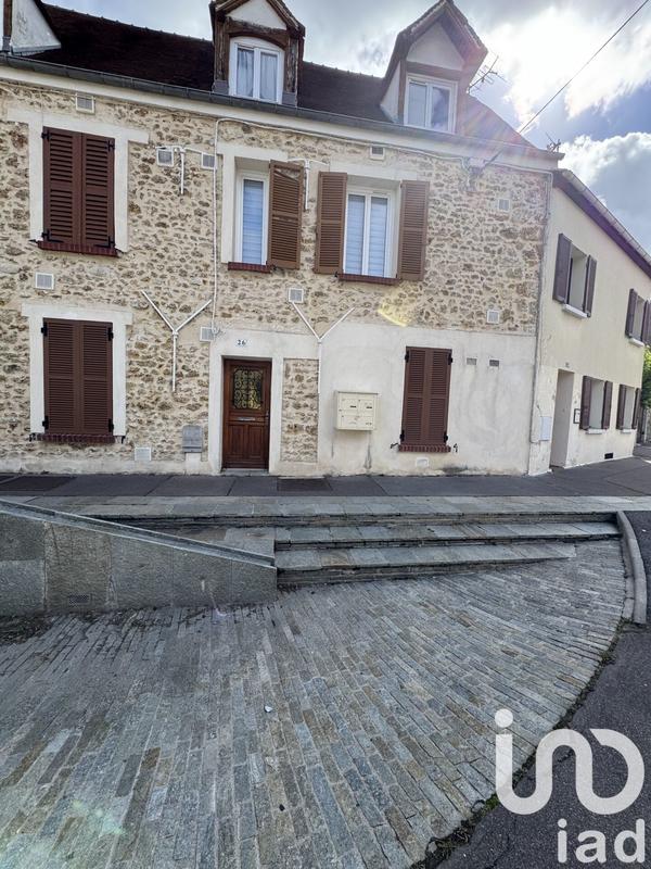 Studio - 30 m² - 1 pièce