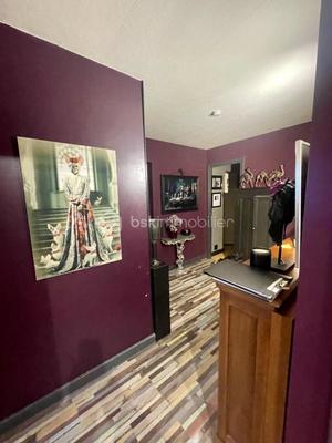 Appartement - 82 m² - 4 pièces