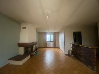 Maison - 101 m² - 6 pièces