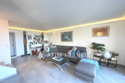 Maison - 110 m² - 3 pièces