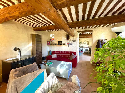 Maison - 213 m² - 8 pièces