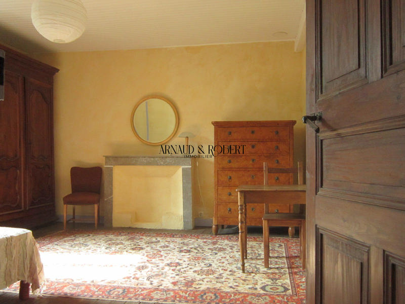 Maison - 180 m² - 8 pièces