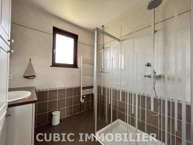 Villa - 84 m² - 3 pièces